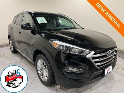 Black Noir Pearl 2018 Hyundai TUCSON SEL