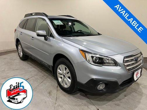 Ice Silver Metallic 2016 Subaru Outback 2.5i Premium