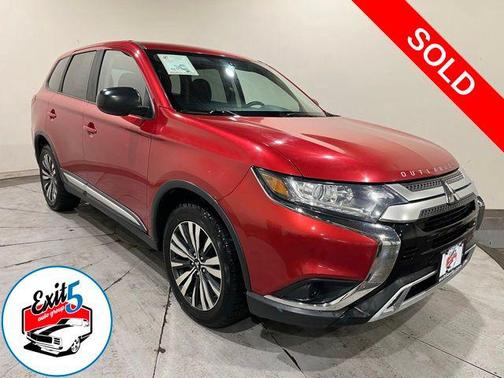 Rally Red Metallic 2019 Mitsubishi Outlander ES