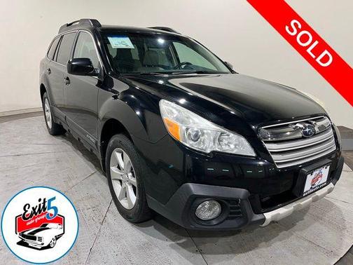 Crystal Black Silica 2014 Subaru Outback 2.5i Limited