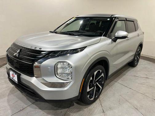 2022 Mitsubishi Outlander ES 2.5 S-AWC