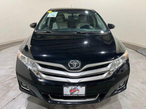 Attitude Black 2014 Toyota Venza XLE