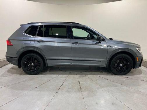 2019 Volkswagen Tiguan 2.0T SEL R-Line 4MOTION