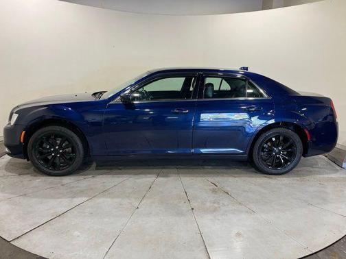 Jazz Blue Pearlcoat 2016 Chrysler 300 Limited