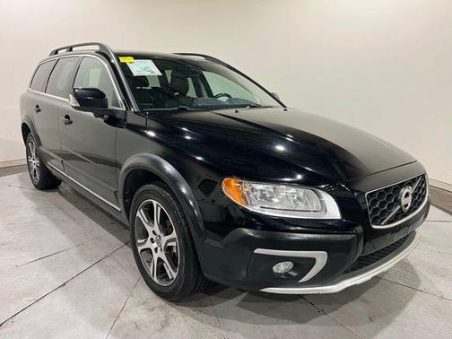2014 Volvo XC70 T6 Premier Plus