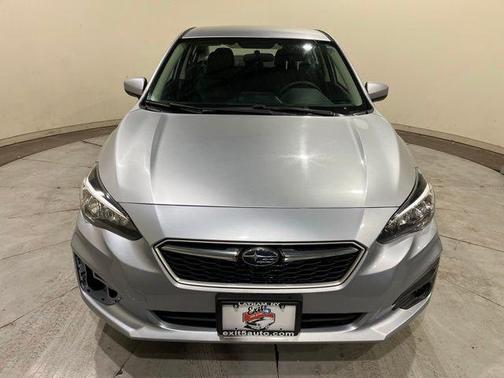 Ice Silver Metallic 2018 Subaru Impreza 2.0i Premium