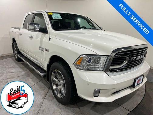 2017 RAM 1500 Limited Crew Cab 4x4 5'7' Box