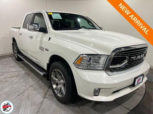 2017 RAM 1500 Limited Crew Cab 4x4 5'7' Box