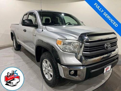 2014 Toyota Tundra SR5