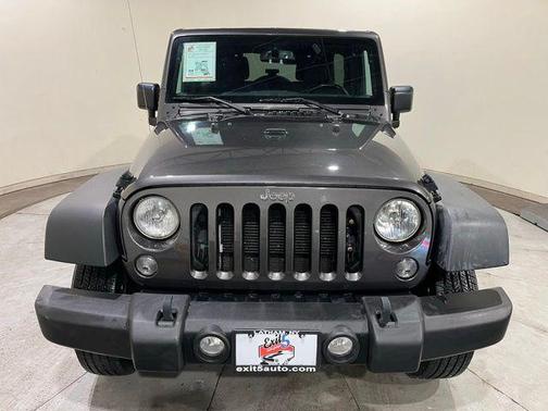 Granite Crystal Metallic Clearcoat 2017 Jeep Wrangler Unlimited Sport