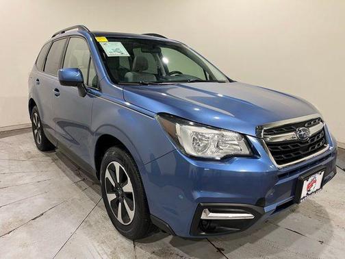Quartz Blue Pearl 2018 Subaru Forester 2.5i Premium