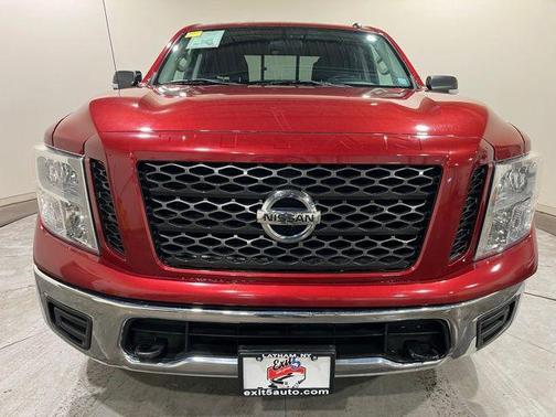 2019 Nissan Titan SV