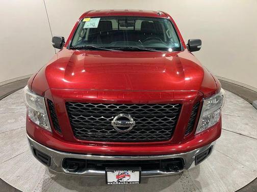 2019 Nissan Titan SV