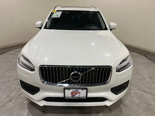 Ice White 2020 Volvo XC90 T5 Momentum