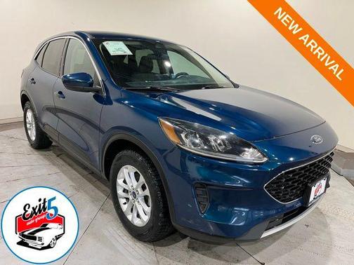 Green Metallic 2020 Ford Escape SE