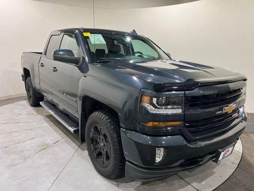 Graphite Metallic 2017 Chevrolet Silverado 1500 2LT