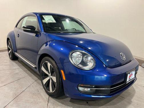 2012 Volkswagen Beetle Base