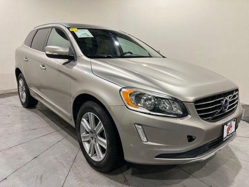 2016 Volvo XC60 T6 Drive-E