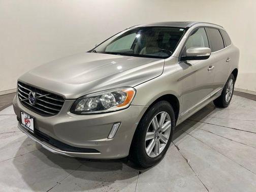 2016 Volvo XC60 T6 Drive-E