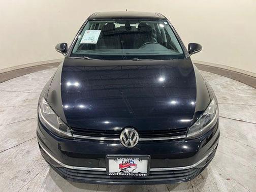 2018 Volkswagen Golf TSI SE