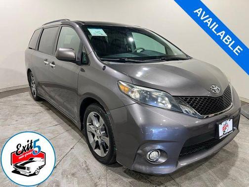 2013 Toyota Sienna SE