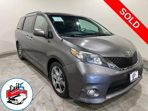 2013 Toyota Sienna SE