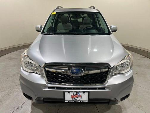 2016 Subaru Forester 2.5i Touring