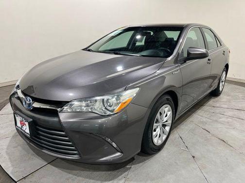 2016 Toyota Camry Hybrid LE