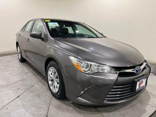 2016 Toyota Camry Hybrid LE