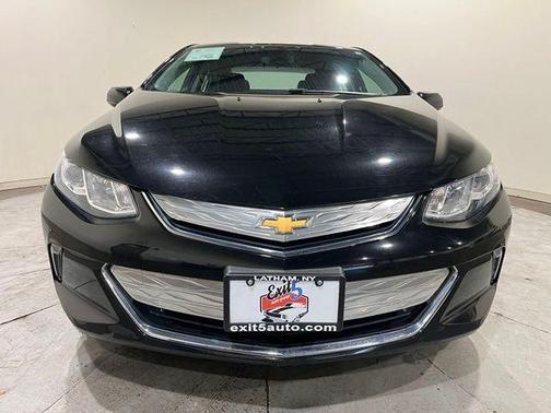 Mosaic Black Metallic 2018 Chevrolet Volt LT
