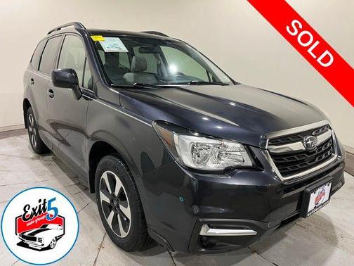 Dark Gray Metallic 2018 Subaru Forester 2.5i Premium