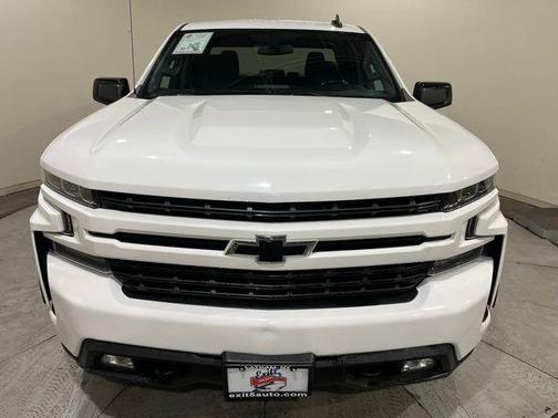 Summit White 2019 Chevrolet Silverado 1500 RST