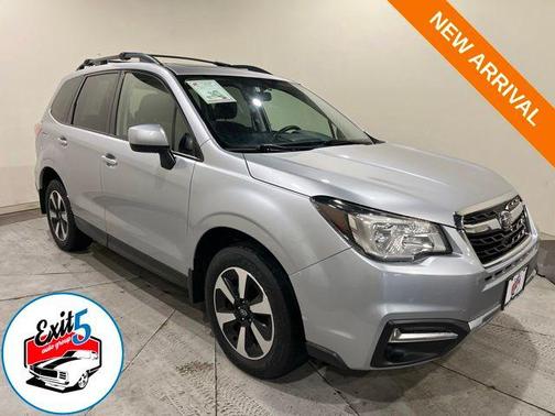Ice Silver Metallic 2018 Subaru Forester 2.5i Premium