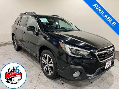 Crystal Black Silica 2018 Subaru Outback 2.5i Limited