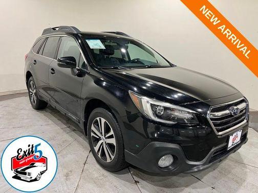 Crystal Black Silica 2018 Subaru Outback 2.5i Limited