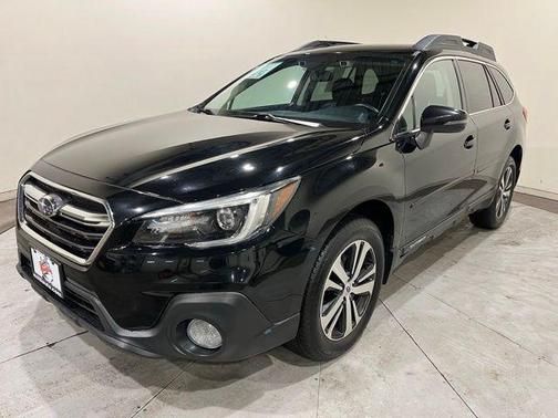 Crystal Black Silica 2018 Subaru Outback 2.5i Limited