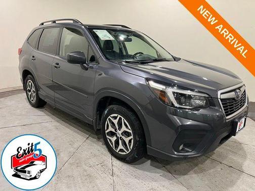 Magnetite Gray Metallic 2021 Subaru Forester Premium