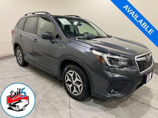 Magnetite Gray Metallic 2021 Subaru Forester Premium
