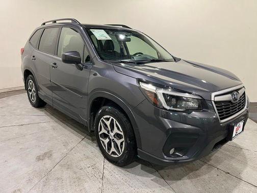 Magnetite Gray Metallic 2021 Subaru Forester Premium
