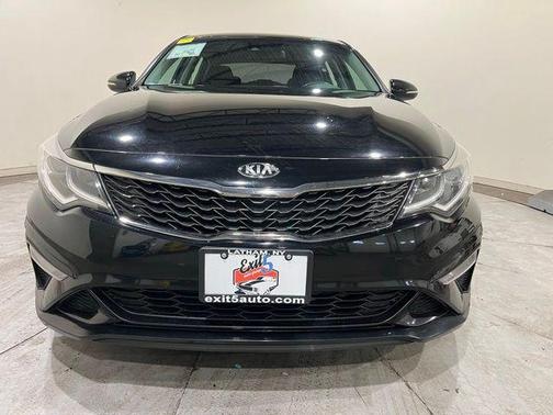 Ebony Black 2020 Kia Optima LX