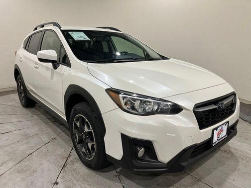 Crystal White Pearl 2020 Subaru Crosstrek Premium