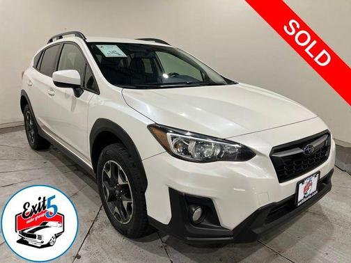 Crystal White Pearl 2020 Subaru Crosstrek Premium