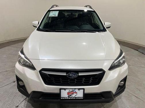 Crystal White Pearl 2020 Subaru Crosstrek Premium