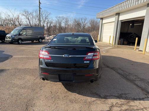 2018 Ford Taurus SHO