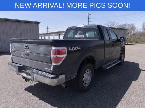 Tuxedo Black Metallic 2014 Ford F-150 XL