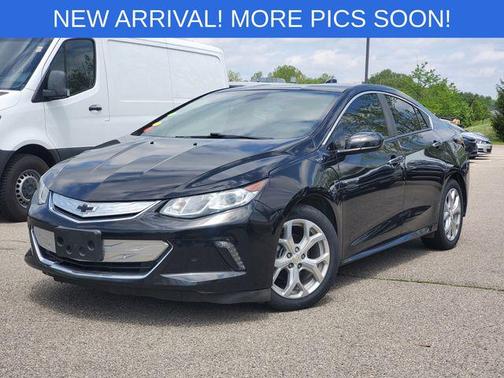 Mosaic Black Metallic 2018 Chevrolet Volt Premier