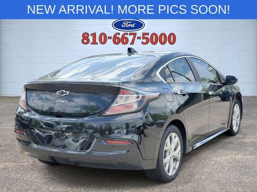 Mosaic Black Metallic 2018 Chevrolet Volt Premier