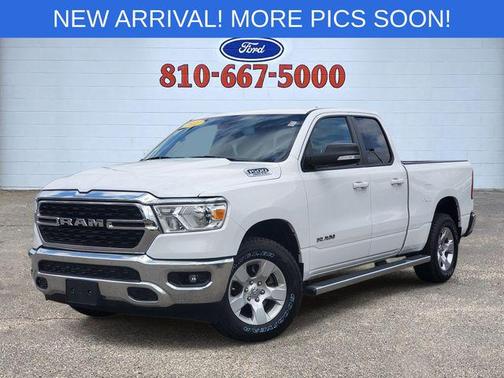 Bright White Clearcoat 2022 RAM 1500 Big Horn/Lone Star