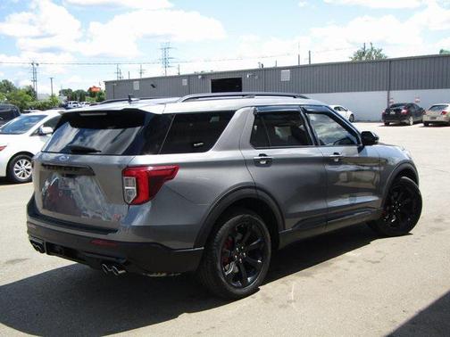 Carbonized Gray Metallic 2021 Ford Explorer ST