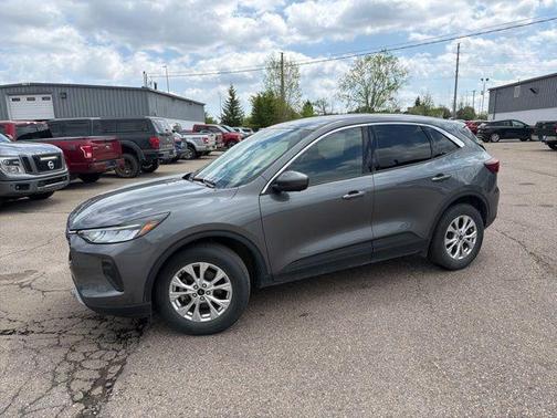 Carbonized Gray Metallic 2023 Ford Escape Active